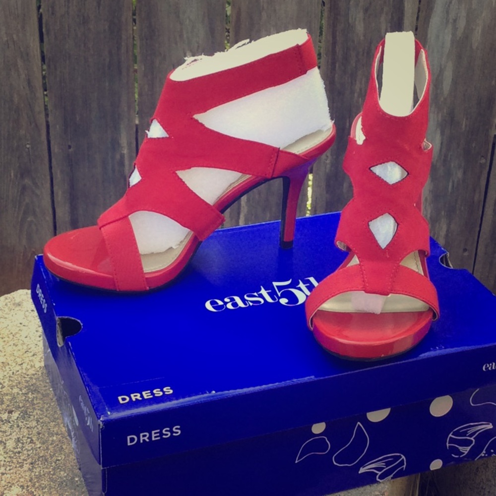 red dress heels
